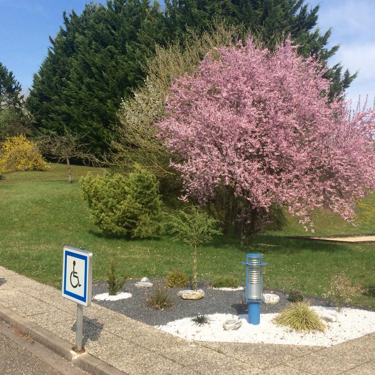 Les Orchidees , Hotel & Restaurant Verdun-sur-Meuse Dış mekan fotoğraf